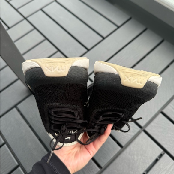 Nike Air Max 270 - Picture 5 of 10